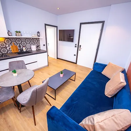 Lili2 Ξενοδοχείο Σαράντα