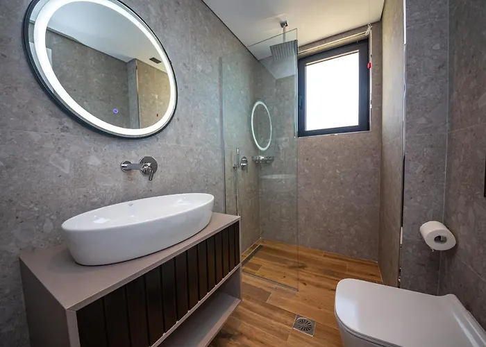 Lili2 Σαράντα