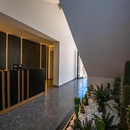 Hotel Lili2 Sarande