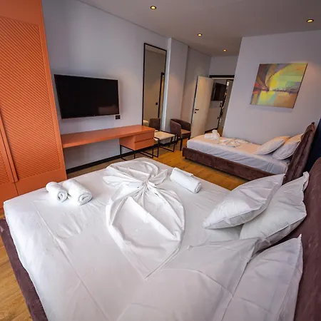Lili2 4* Sarandë