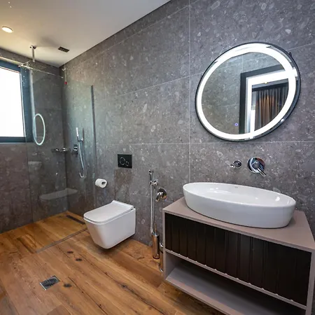 Hotel Lili2 4*
